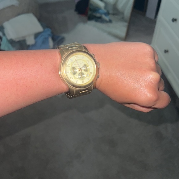 Michael Kors runway watch - Picture 8 of 8